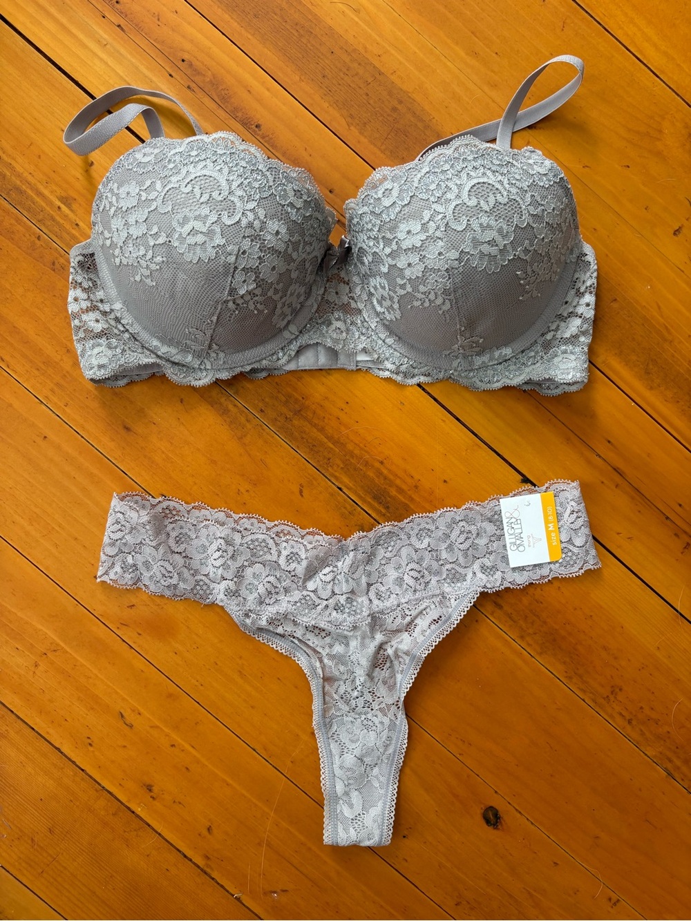 Gilligan & O'Malley Lace Balconette Bra and Thong Set - Light Gray